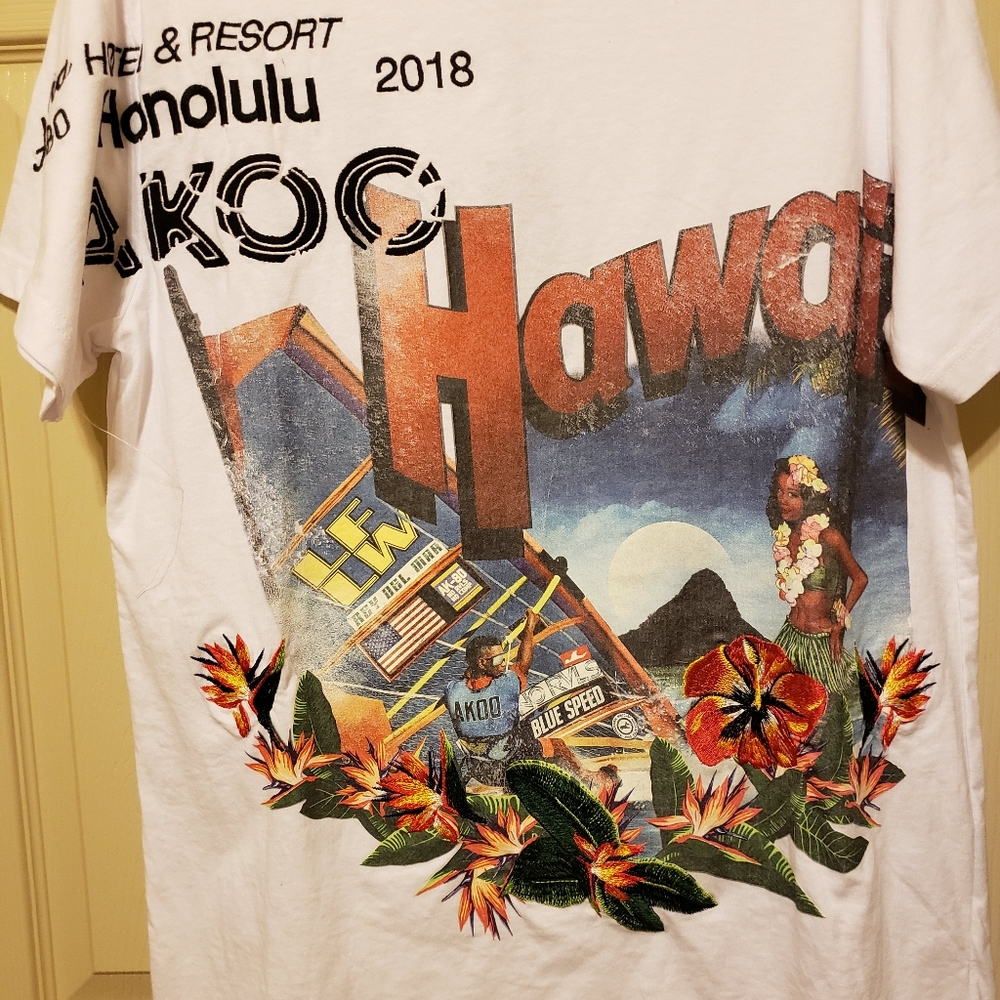AKOO T-SHIRT